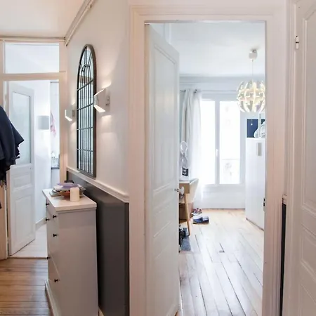 Apartment Magnificent Apt In The Batignolles District Paris