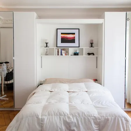 Apartment Magnificent Apt In The Batignolles District Paris