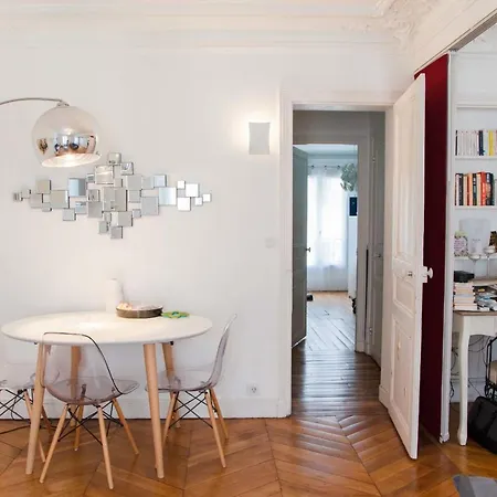 Magnificent Apt In The Batignolles District Paris